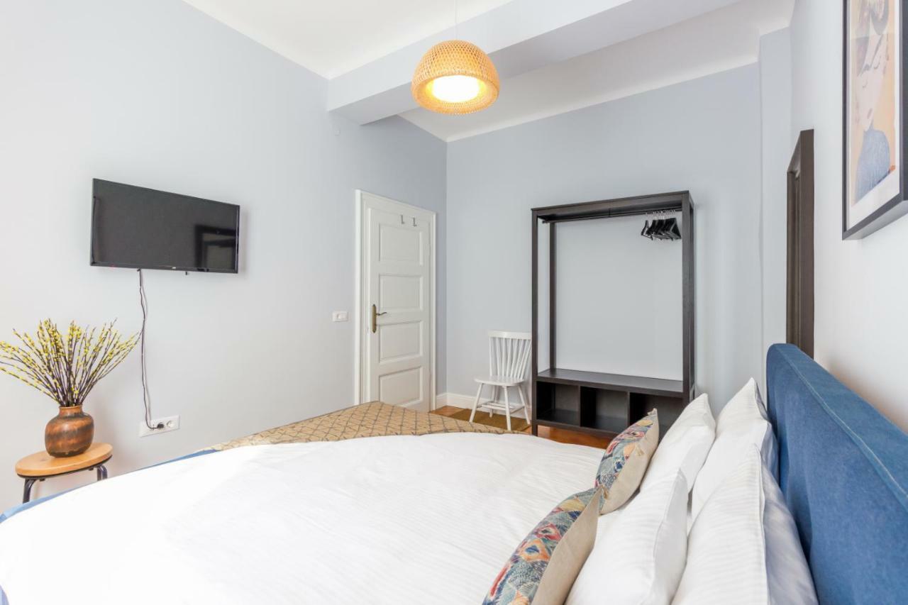 City Chic 3 Bedroom Apartment كلوج-نابوكا المظهر الخارجي الصورة